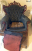 Fauteuil baroque à dossier capitonné